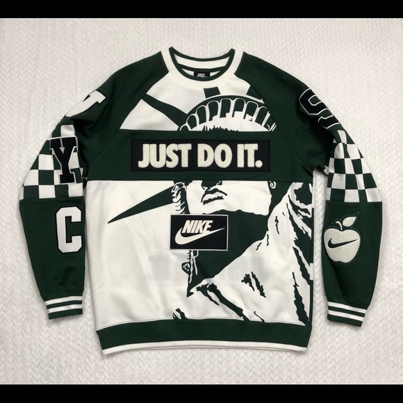 nike city crew sweatshirt